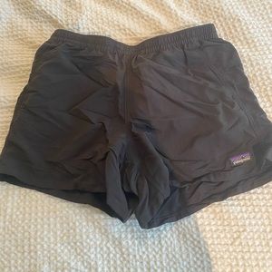 Brand new Patagonia baggie pull on shorts